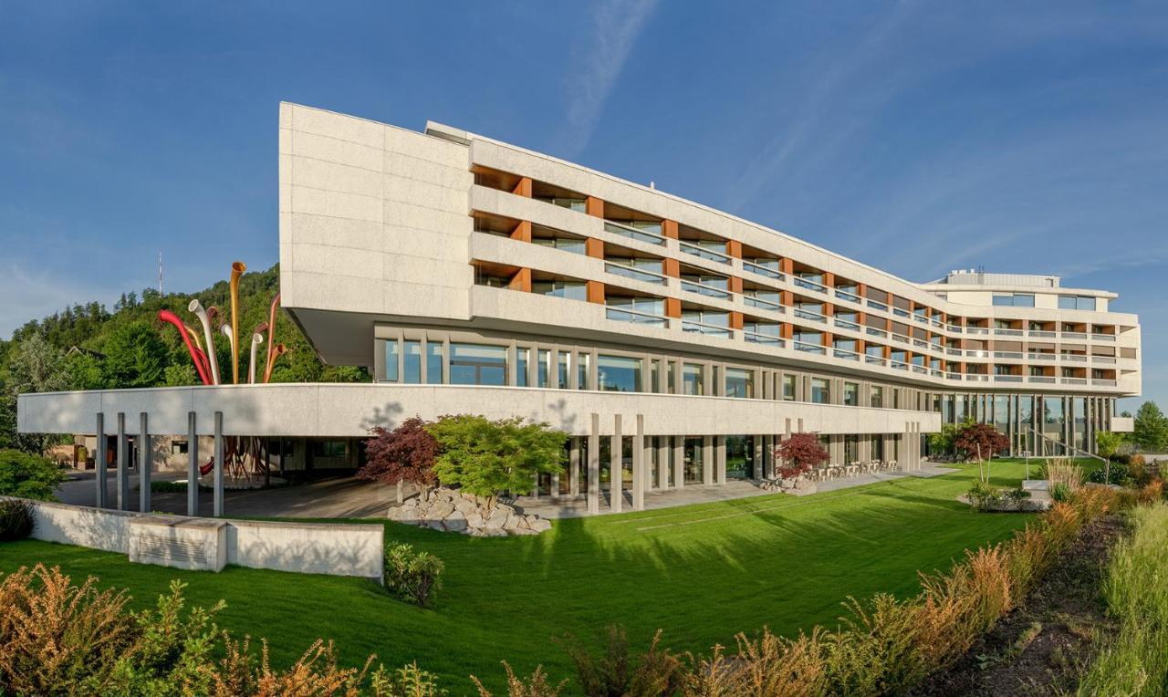 Five Zurich - Luxury City Resort Ngoại thất bức ảnh The main building of the University of St. Gallen