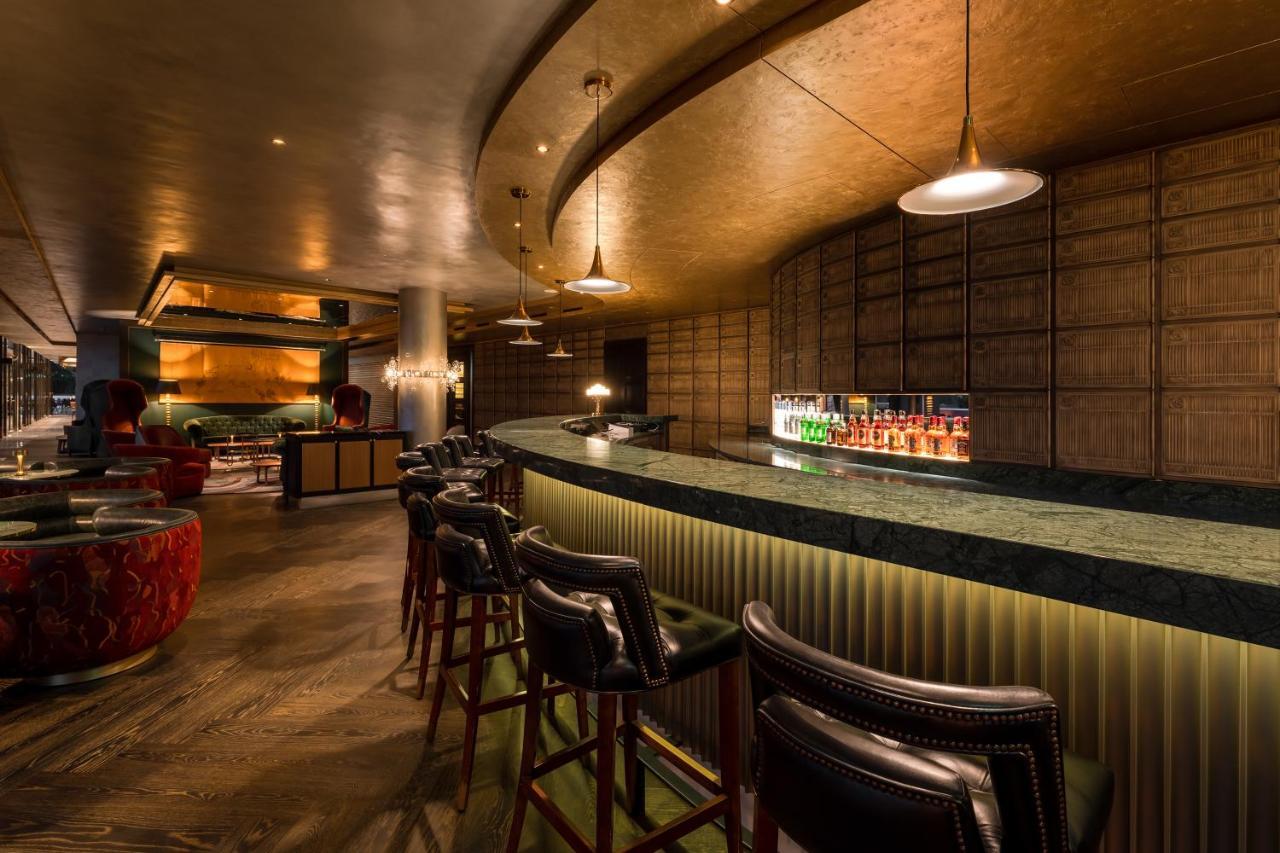 Five Zurich - Luxury City Resort Ngoại thất bức ảnh The bar at the Ivy