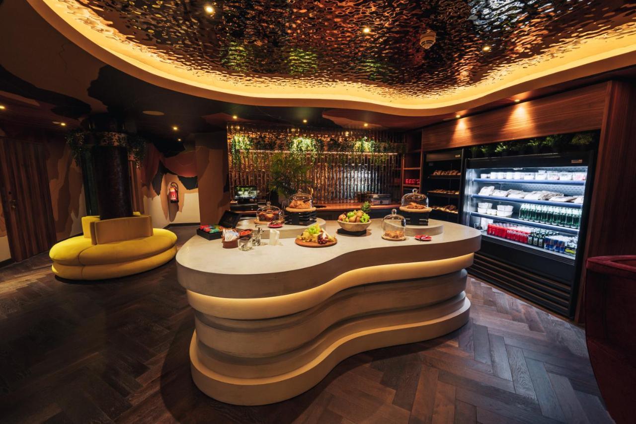 Five Zurich - Luxury City Resort Ngoại thất bức ảnh The interior of the restaurant