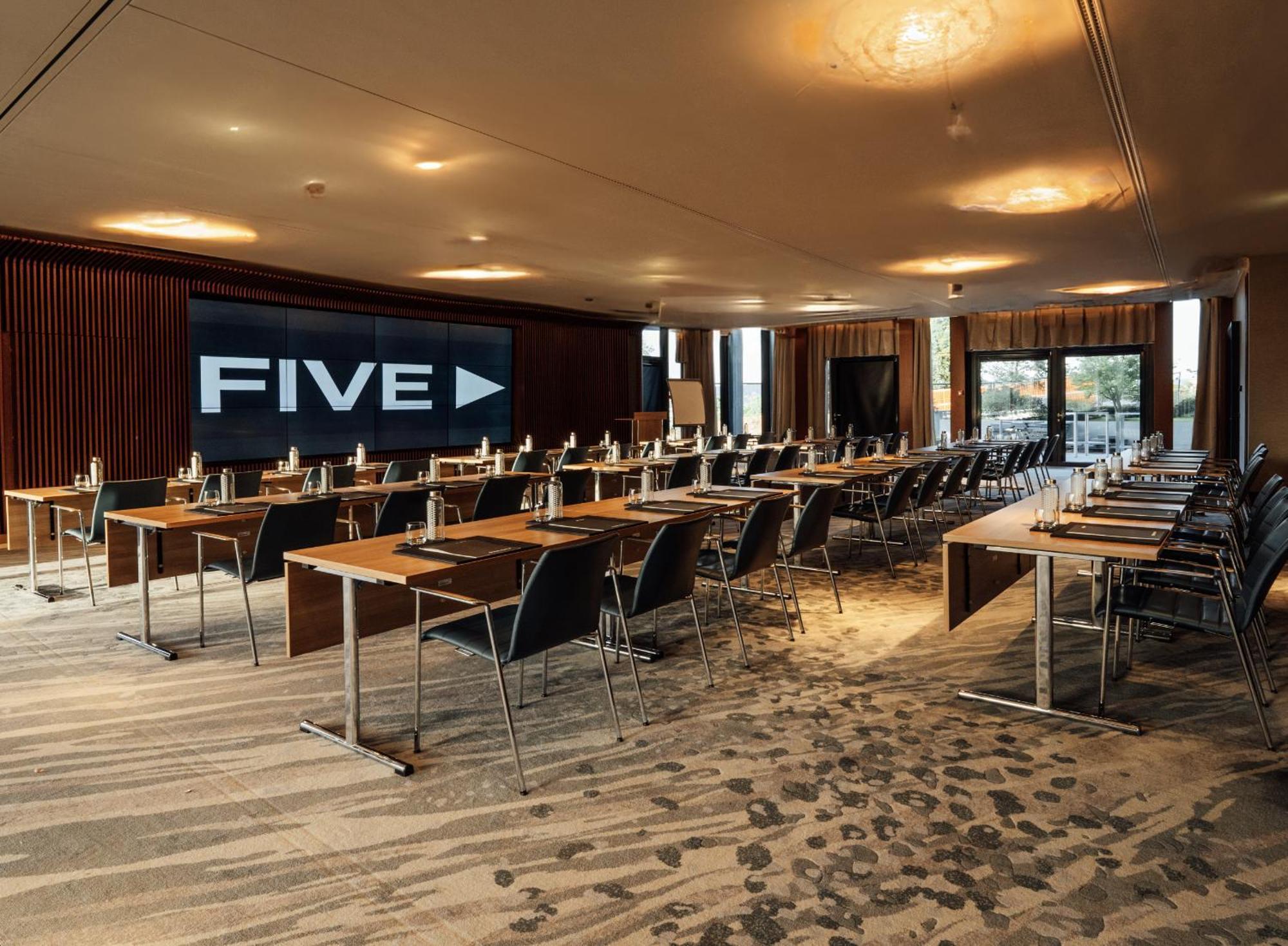 Five Zurich - Luxury City Resort Ngoại thất bức ảnh